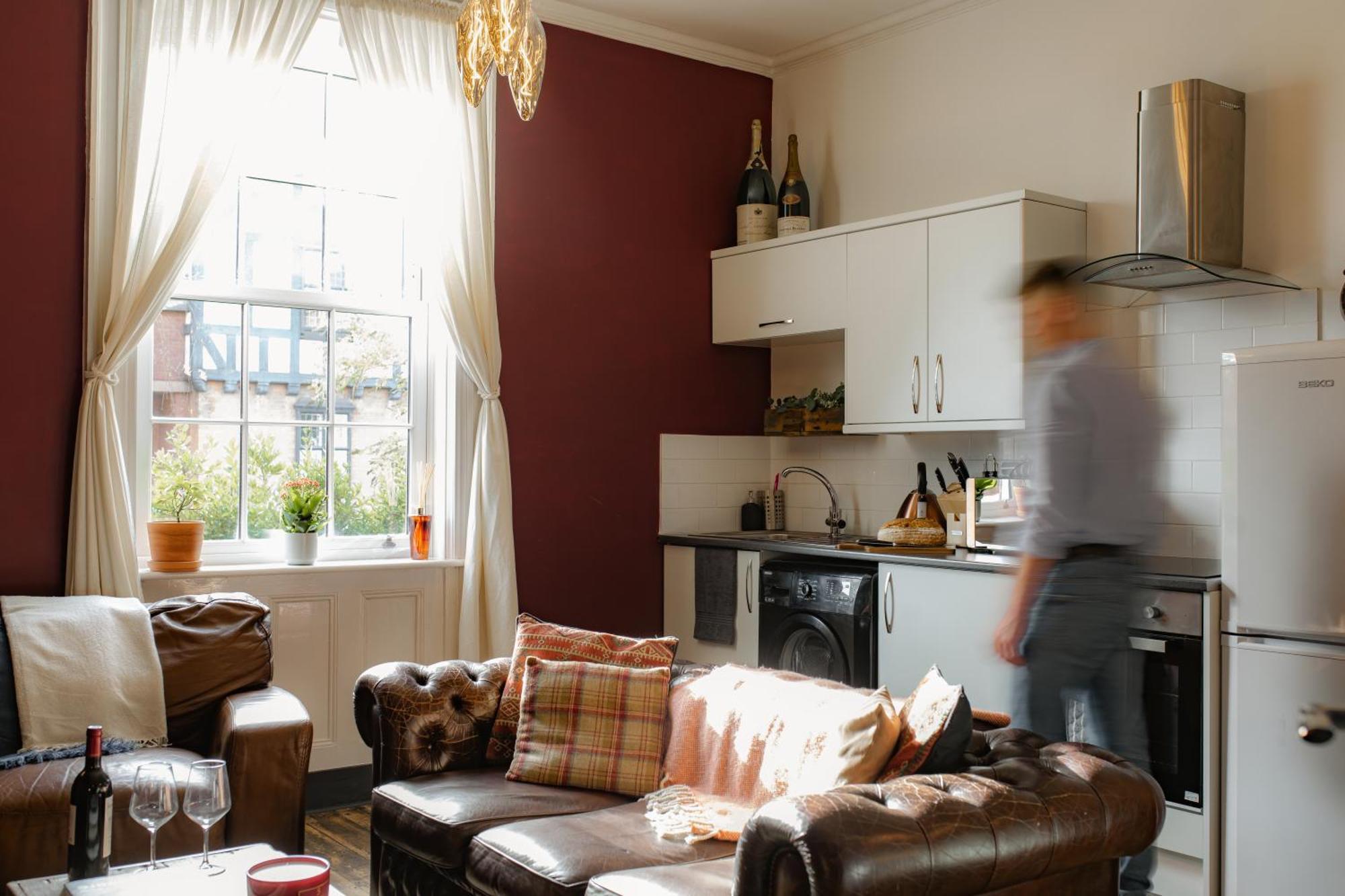 The Bolt Hole - Stratford Upon Avon - Central - Free Offstreet Parking - 2 Bed Luxury Apartment Экстерьер фото